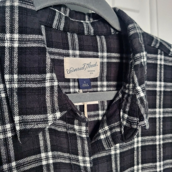UNIVERSAL THREAD NWT FLANNEL BLOUSE LARGE - Picture 15 of 15